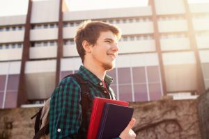 Protéger son espace de vie et d’étude : conseils pour jeunes adultes